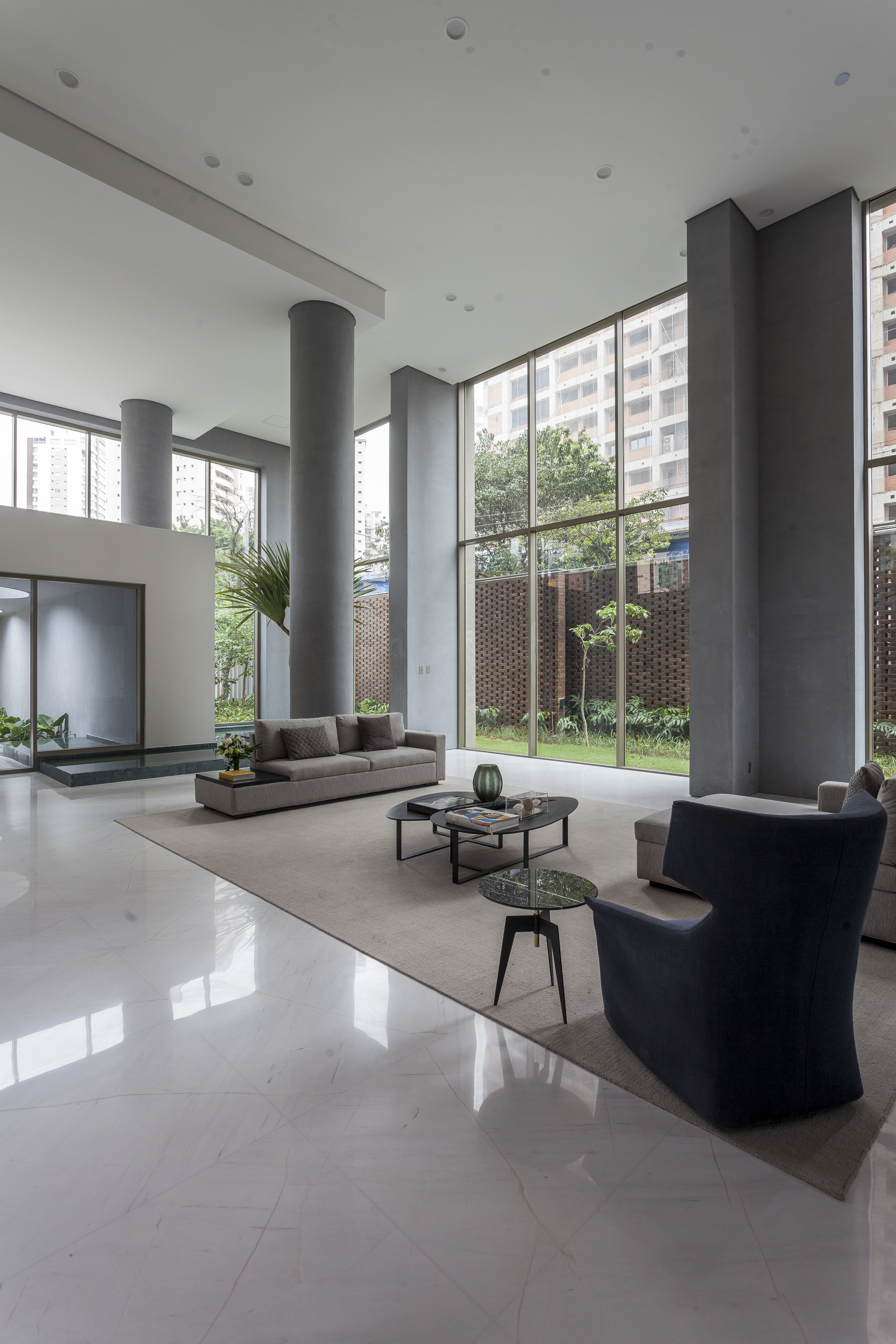 Lobby 02