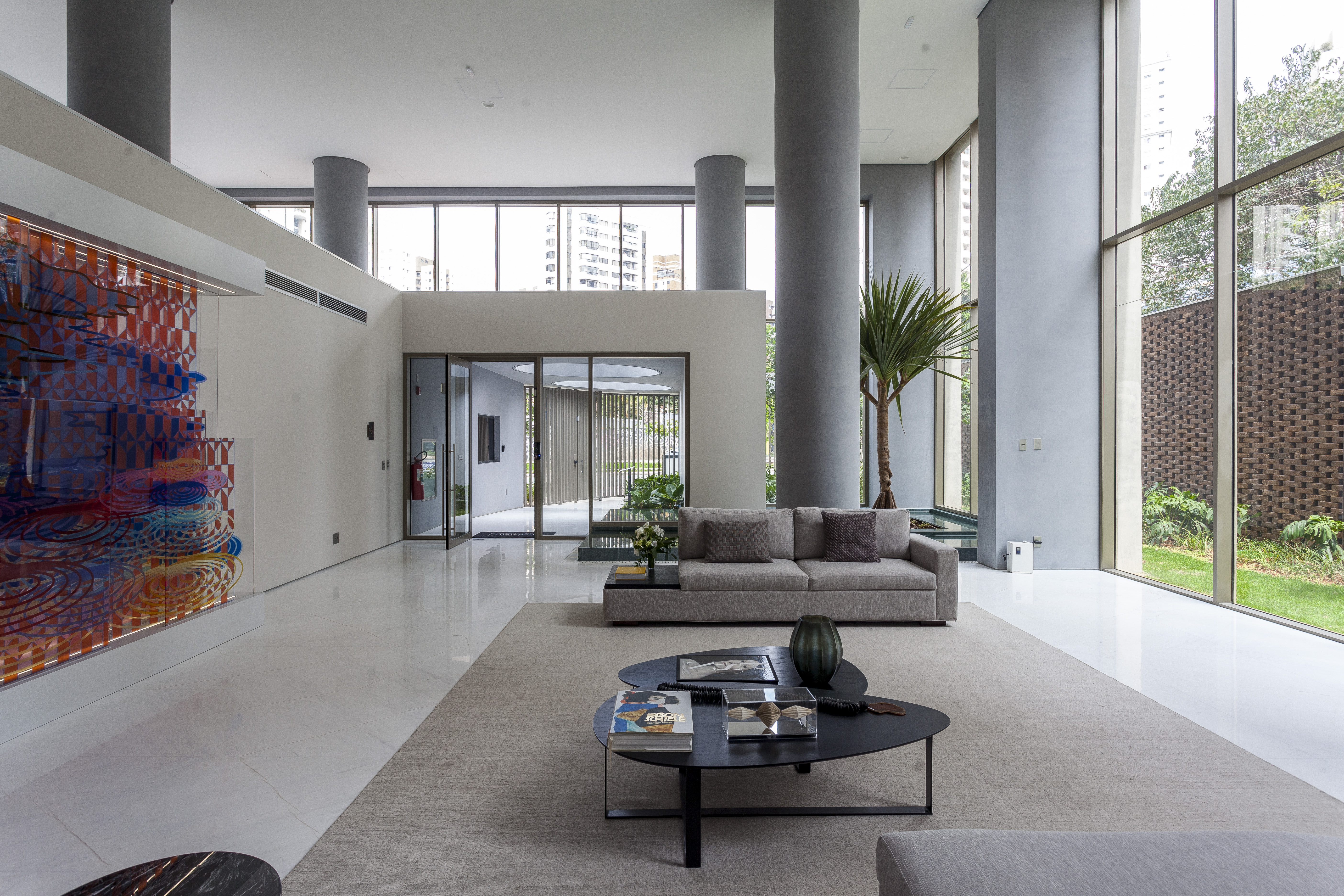 Lobby 03